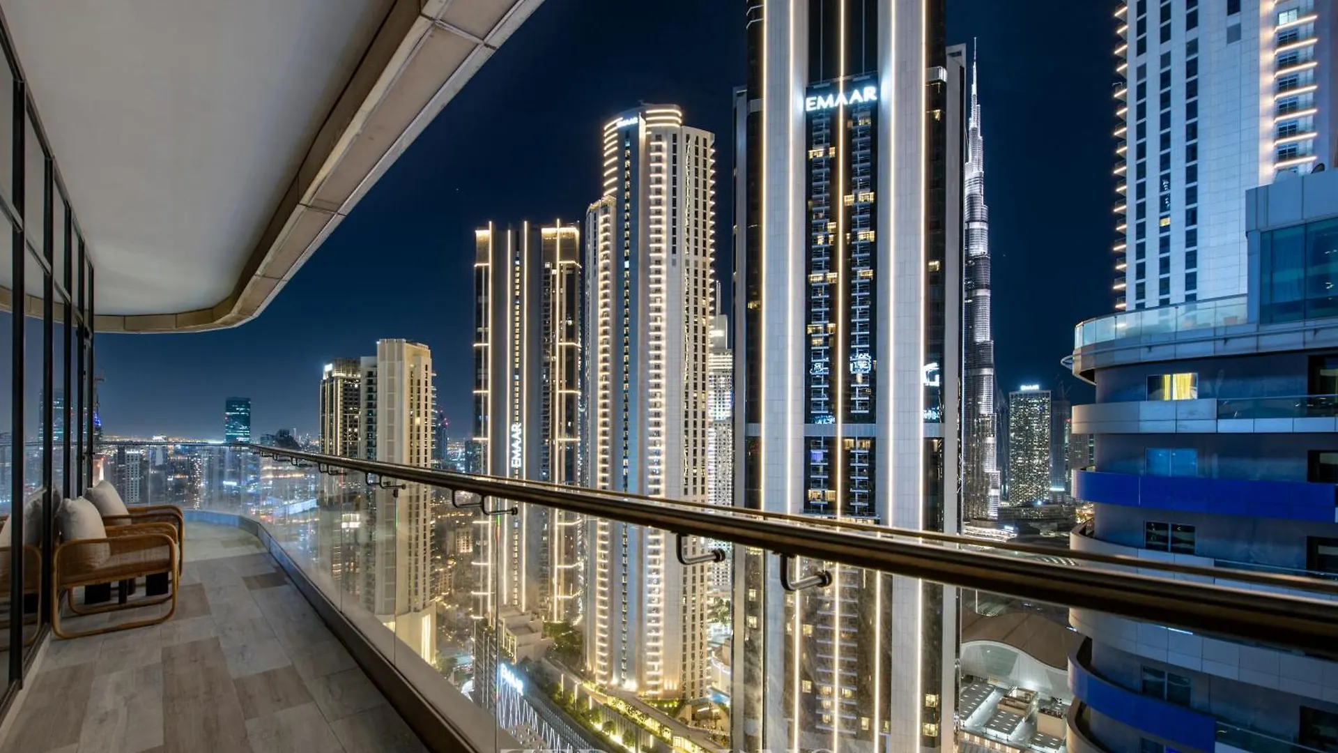Zed Living - Luxe 2Br With Burj Khalifa View - Rp Heights Apartment Dubai