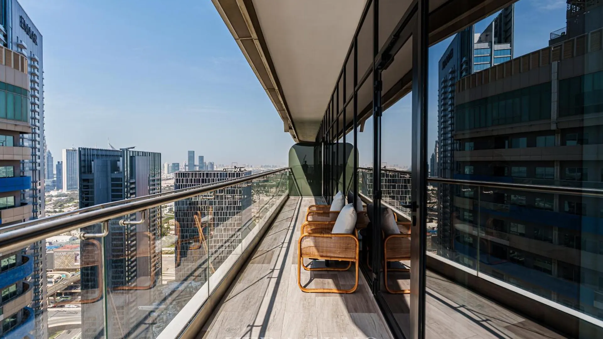 Zed Living - Luxe 2Br With Burj Khalifa View - Rp Heights Apartment Dubai